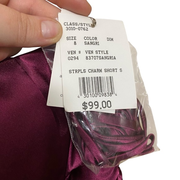 David’s Bridal NWT Sangria Satin Strapless Pleated Dress With Pockets Size 8 - Picture 2 of 9